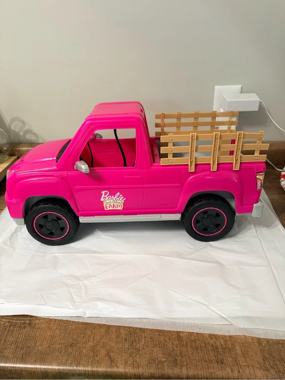 Barbie Sweet Orchard Farm Pink Pickup Truck Vehicle 2017 Mattel